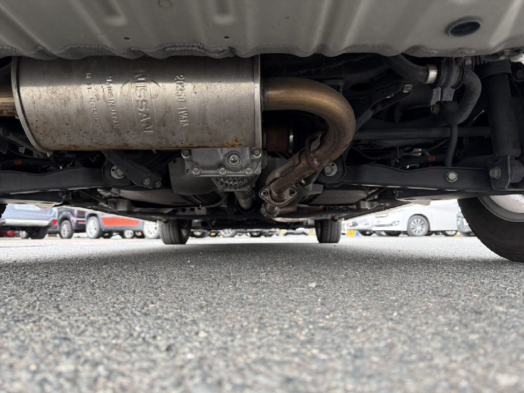 ニッサン セレナHV19枚目