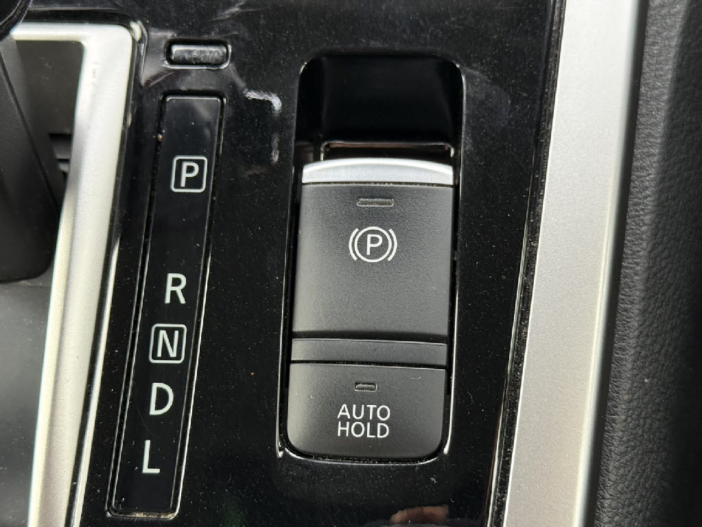 ニッサン セレナHV5枚目