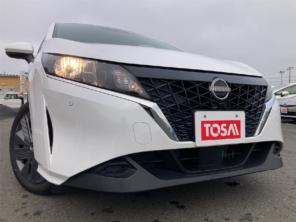 ニッサン ノート12枚目