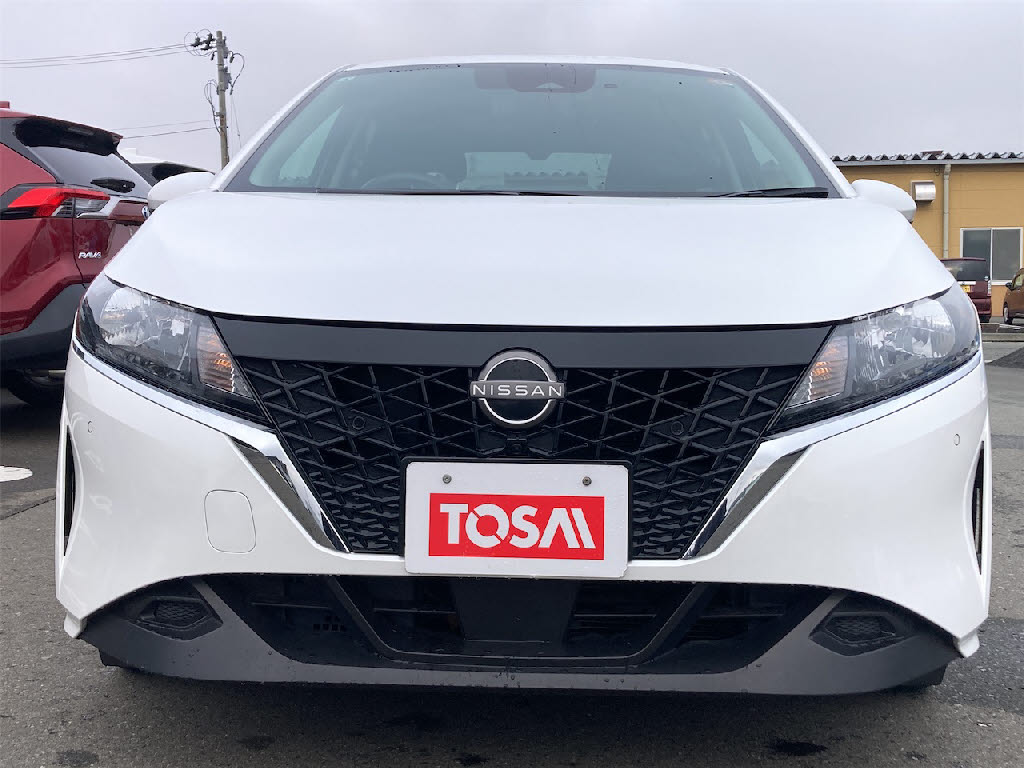 ニッサン ノート2枚目