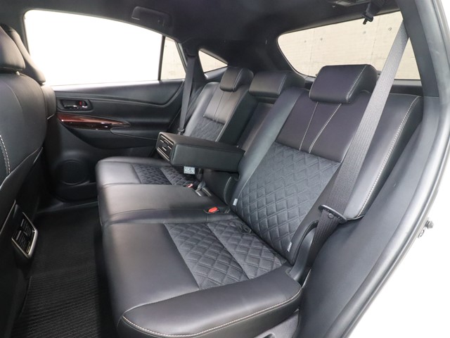 トヨタ ハリアー7枚目