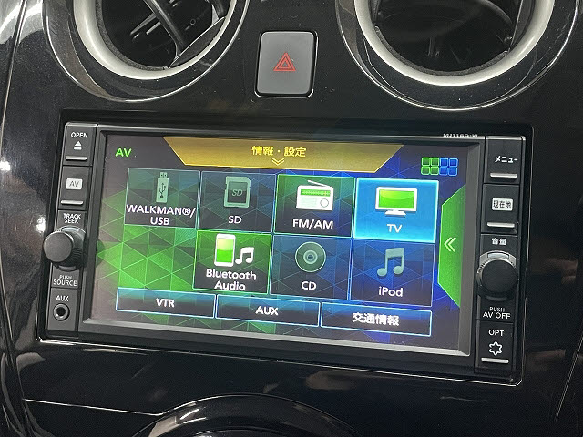 ニッサン ノート15枚目