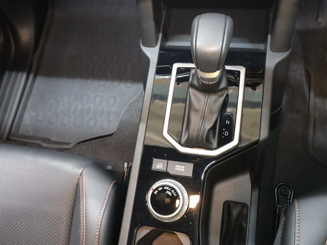 三菱 トライトン15枚目