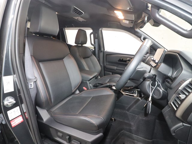 三菱 トライトン3枚目