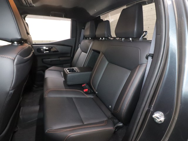 三菱 トライトン7枚目