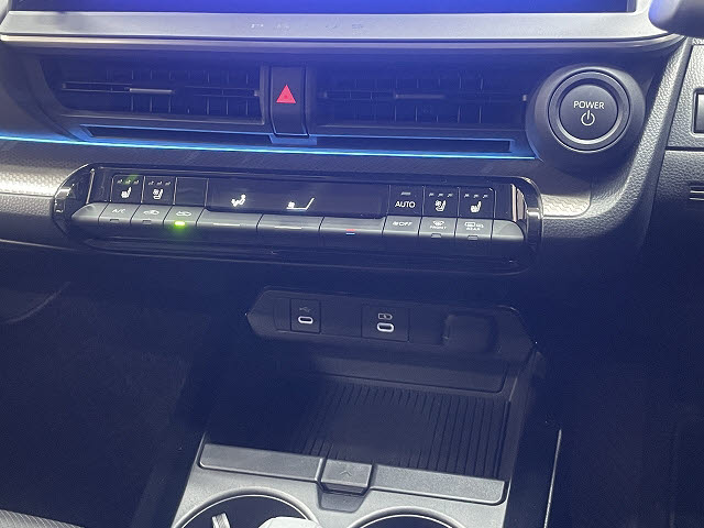 トヨタ プリウス16枚目