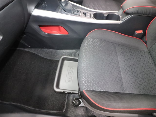 トヨタ ライズ6枚目