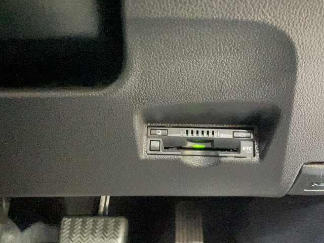 トヨタ プリウス19枚目