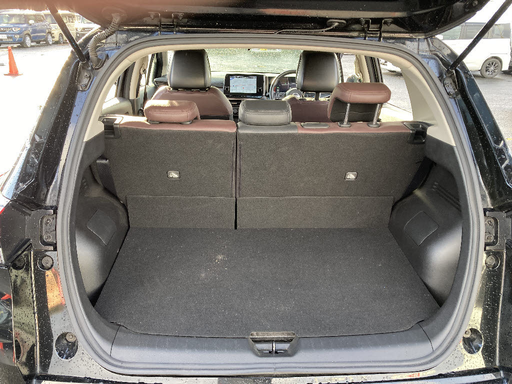 ニッサン オーラ16枚目