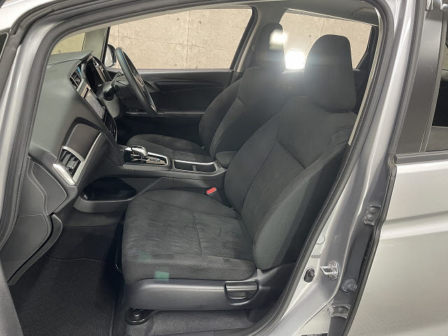 ホンダ シャトル5枚目