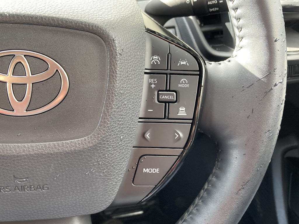 トヨタ プリウス9枚目