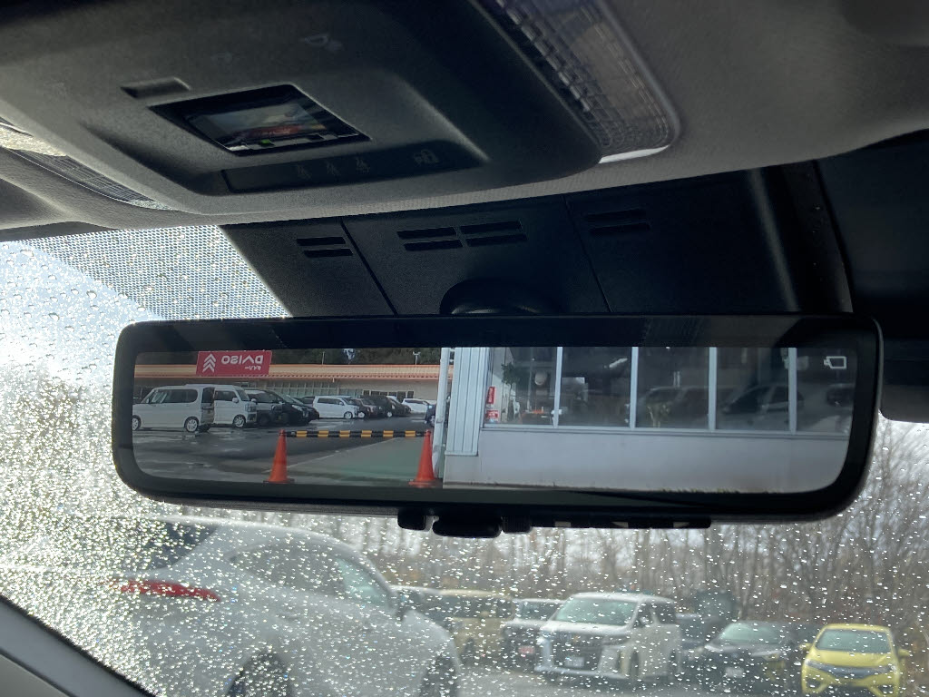 トヨタ プリウス11枚目