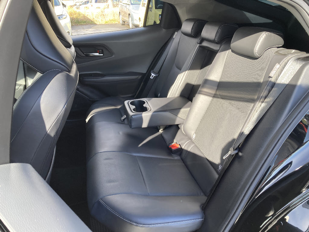 トヨタ プリウス14枚目