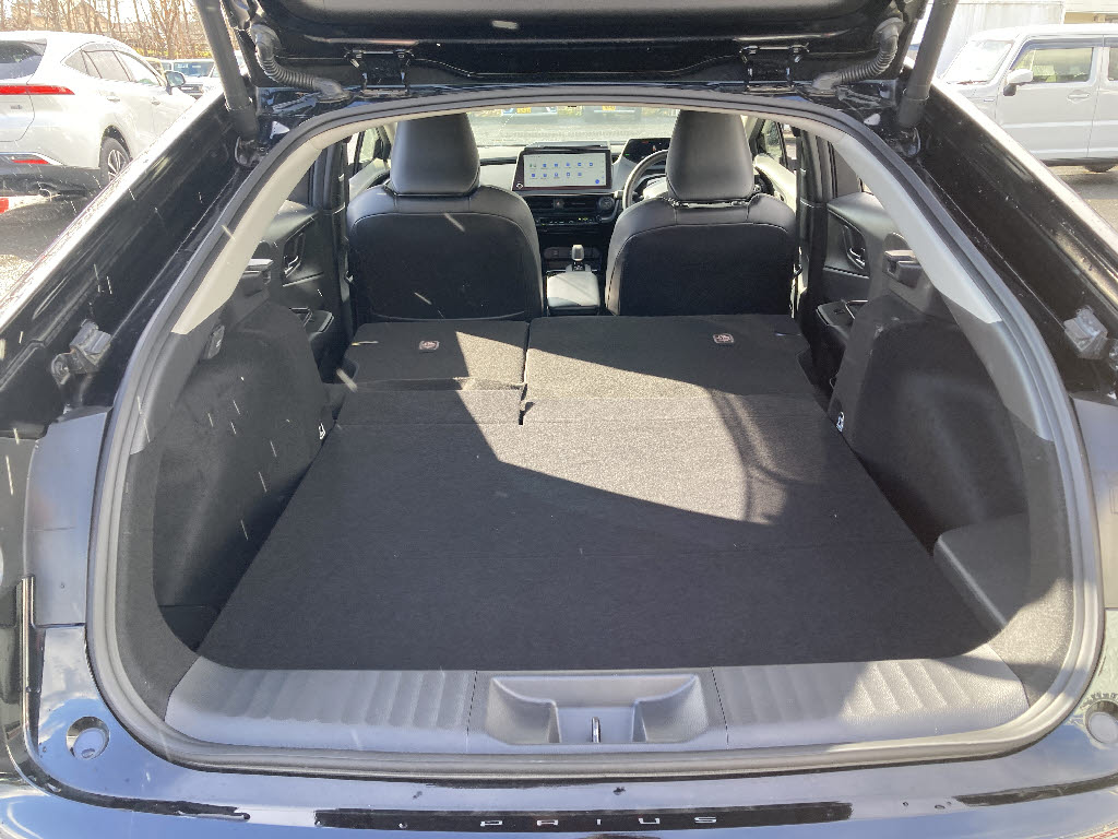 トヨタ プリウス16枚目