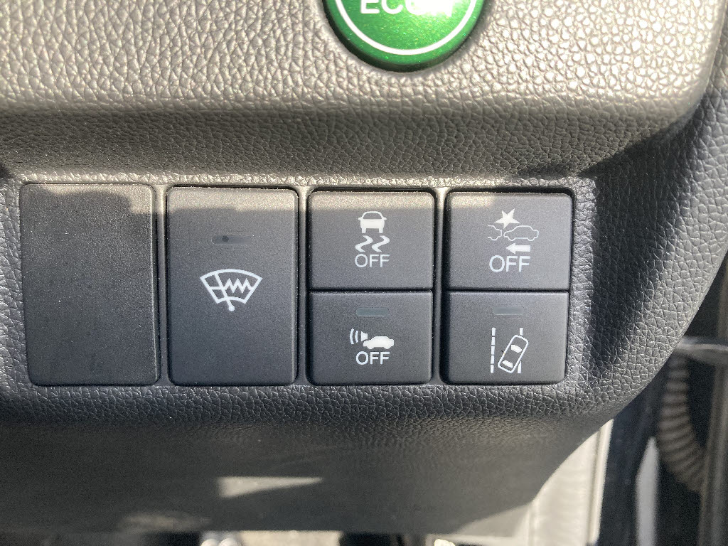 ホンダ フィットハイブリッド15枚目