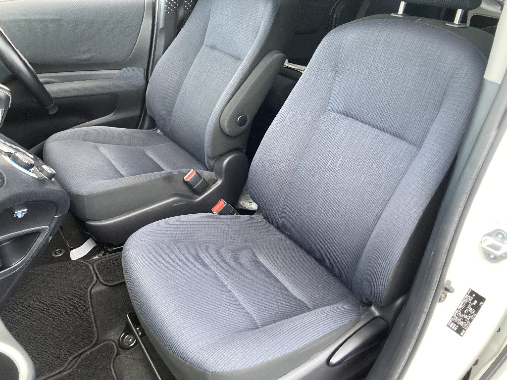 トヨタ シエンタ13枚目