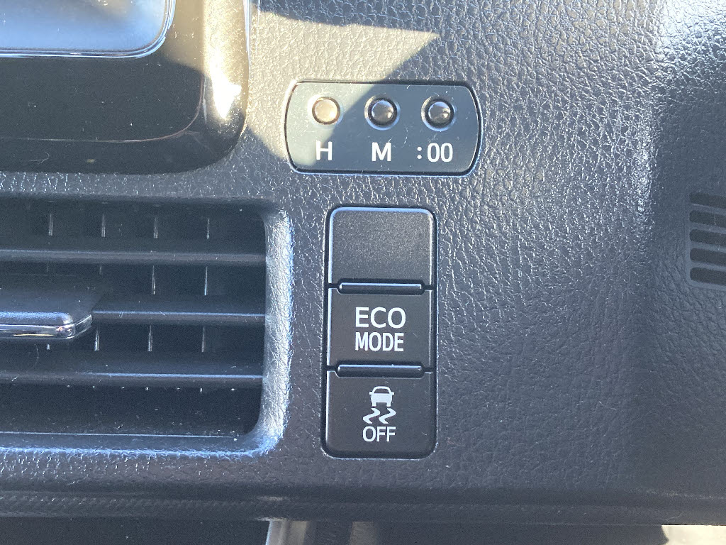 トヨタ ヴォクシー7枚目