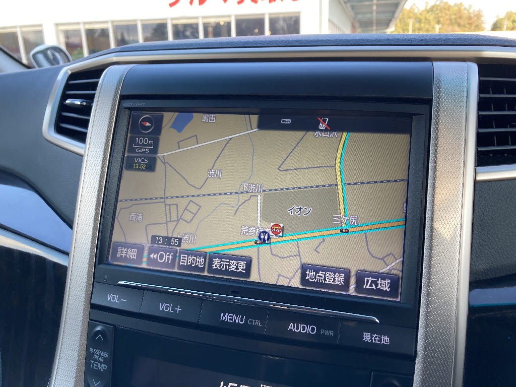 トヨタ アルファード3枚目