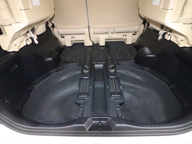 トヨタ アルファード11枚目