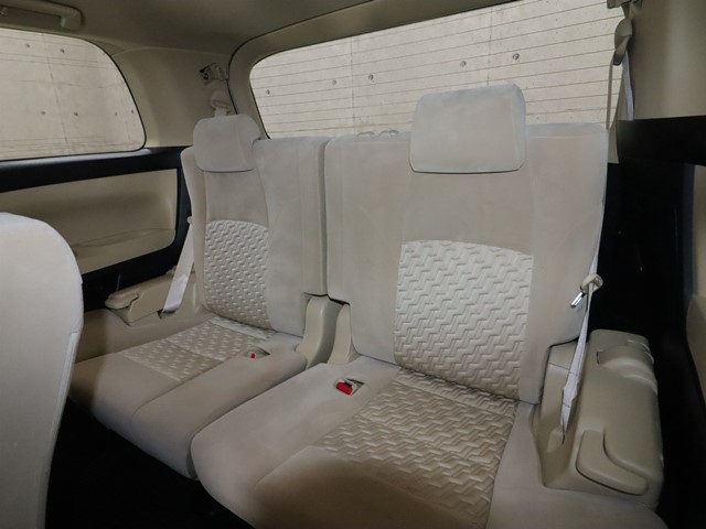 トヨタ アルファード8枚目