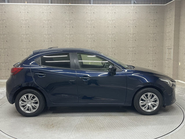 マツダ デミオ13枚目