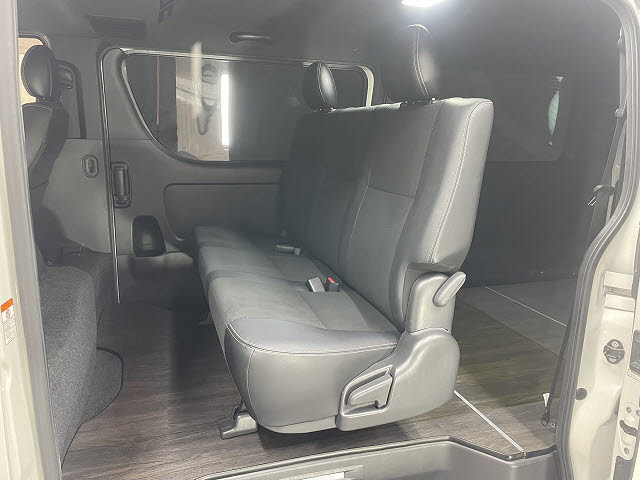 トヨタ ハイエースＶ6枚目