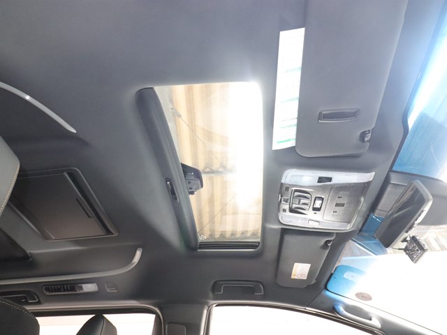 トヨタ アルファード4枚目