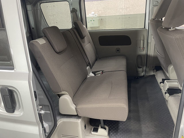 ニッサン NV100クリッパーV4枚目