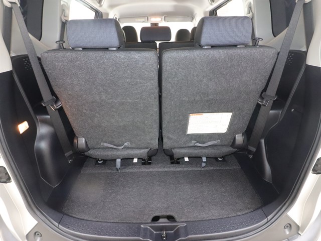 トヨタ シエンタ9枚目