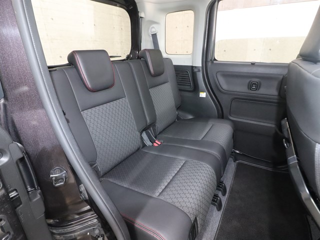 スズキ スペーシアカスタム6枚目