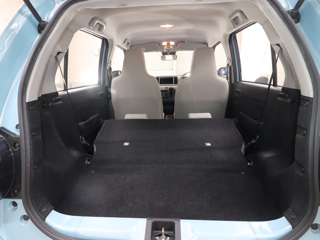 ダイハツ ミラトコット8枚目