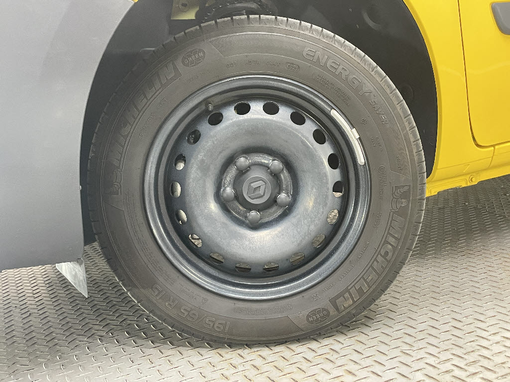 ルノー カングー16枚目