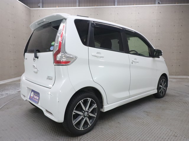 ニッサン デイズ1枚目