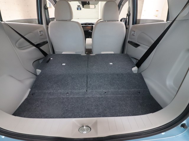 三菱 eKワゴン9枚目