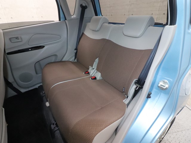 三菱 eKワゴン7枚目