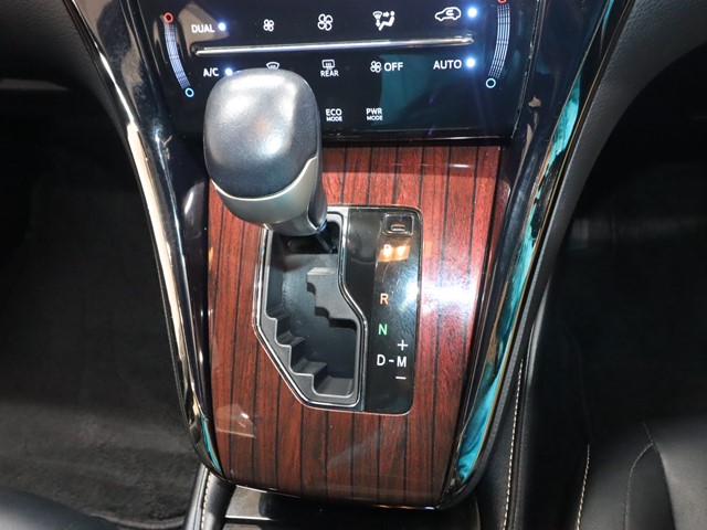 トヨタ ハリアー18枚目