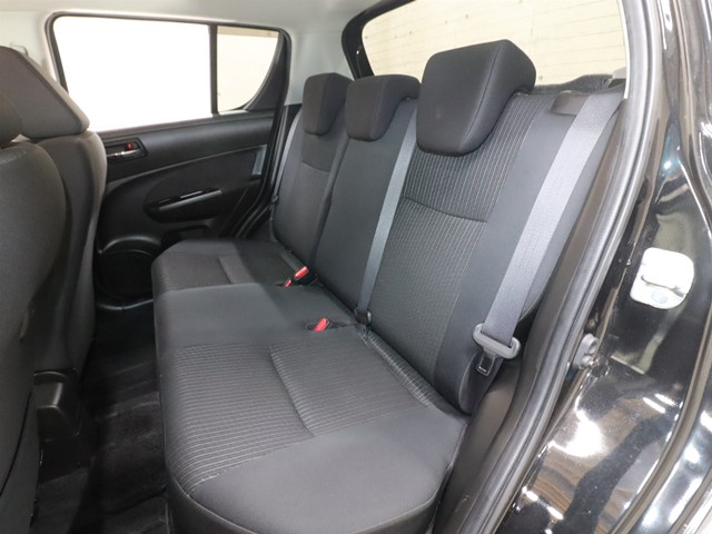 スズキ スイフト6枚目