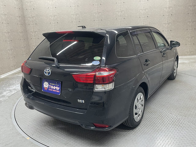 トヨタ カローラフィールダーHV1枚目