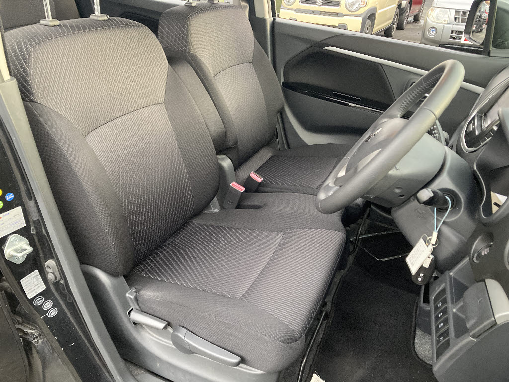 スズキ ワゴンRスティングレー12枚目