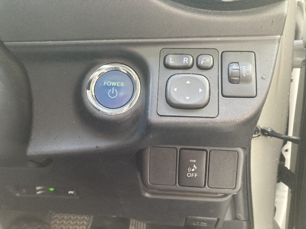 トヨタ アクア11枚目