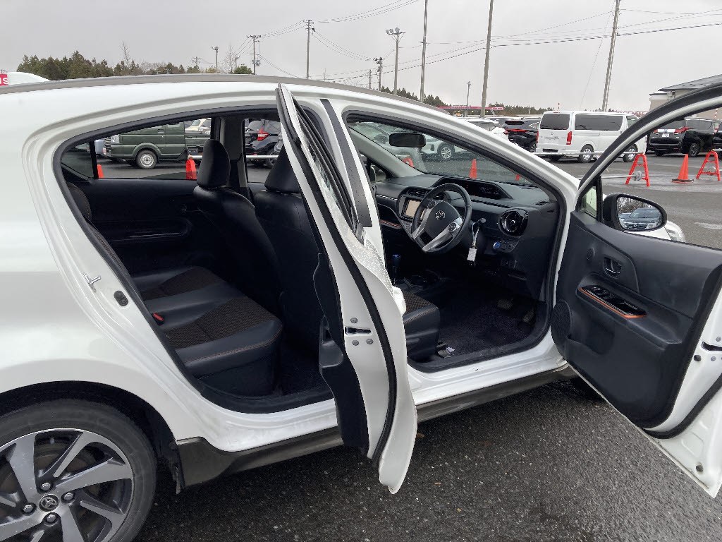 トヨタ アクア17枚目