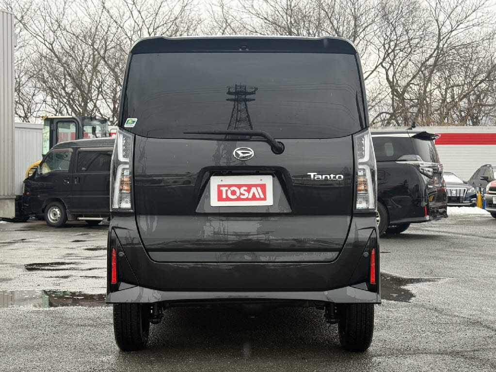 ダイハツ タントカスタム15枚目