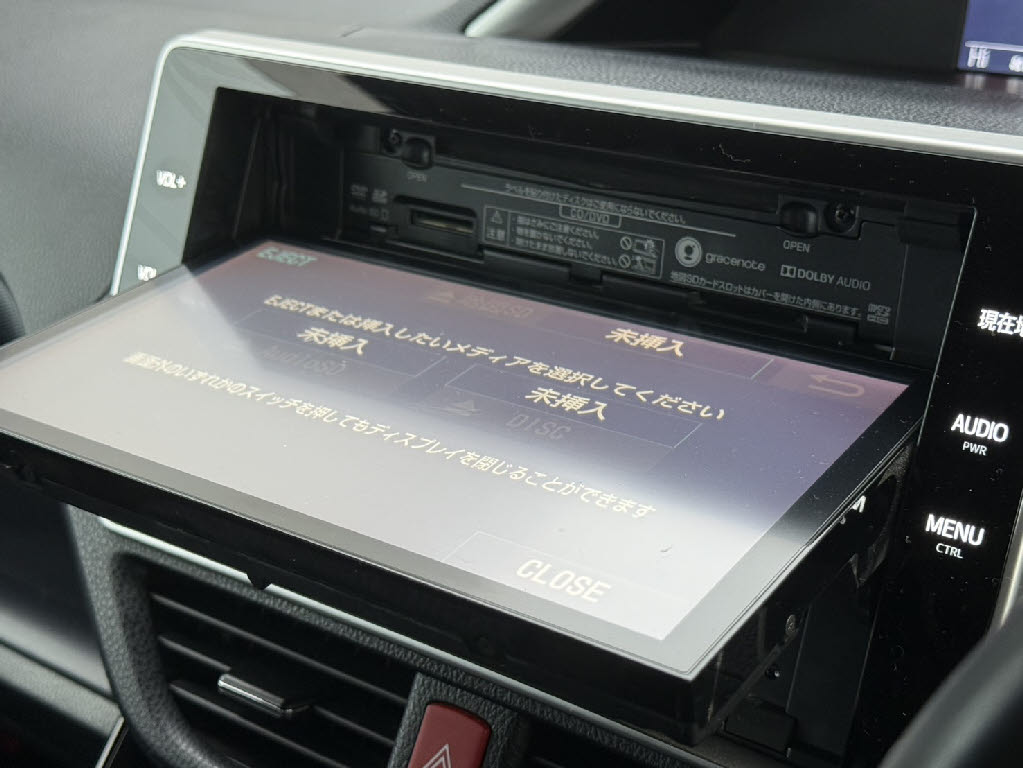 トヨタ ヴォクシー4枚目