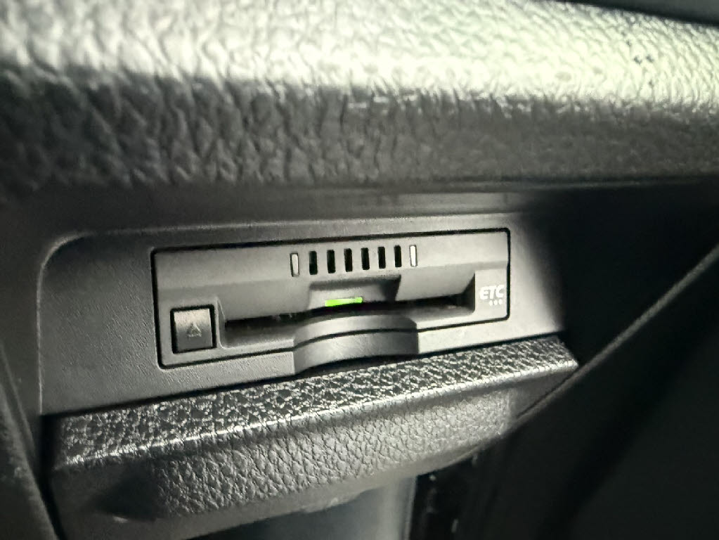 トヨタ ヴォクシー7枚目