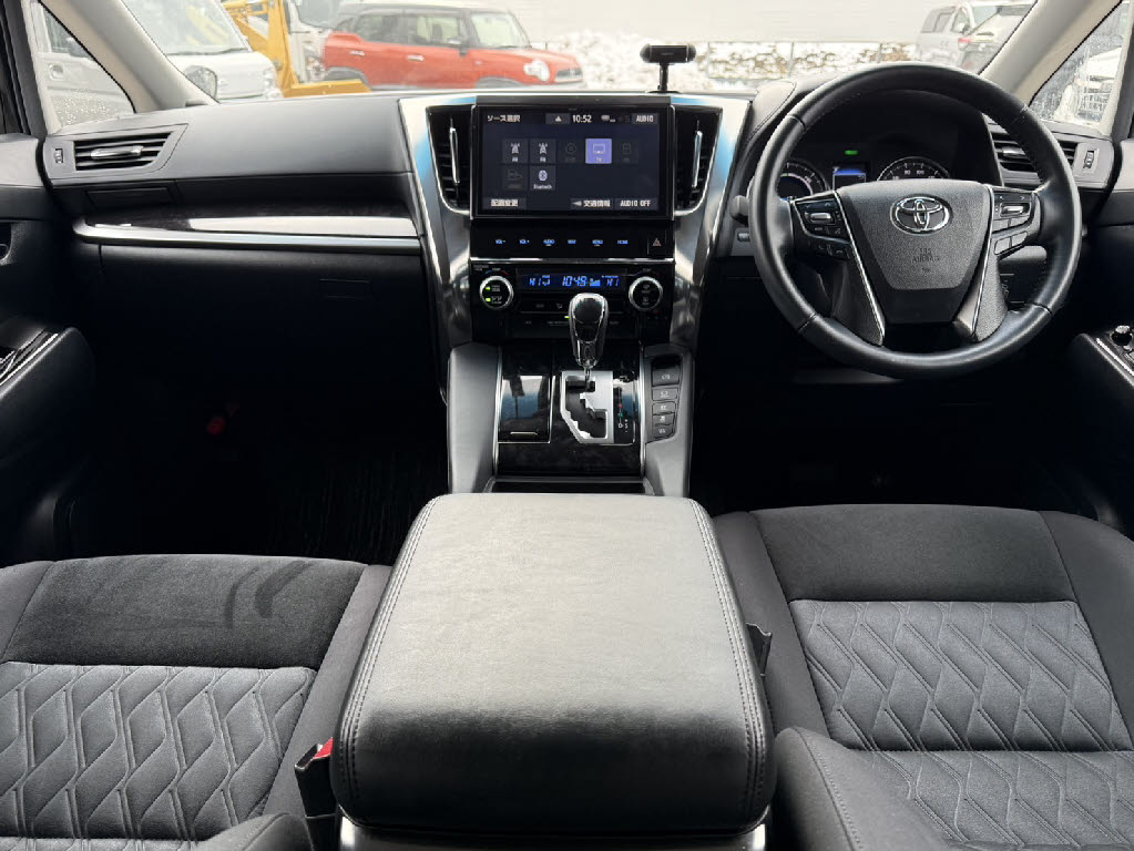 トヨタ ヴェルファイアハイブリッド1枚目