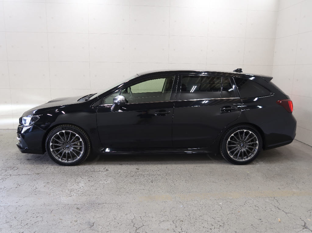 スバル レヴォーグ13枚目