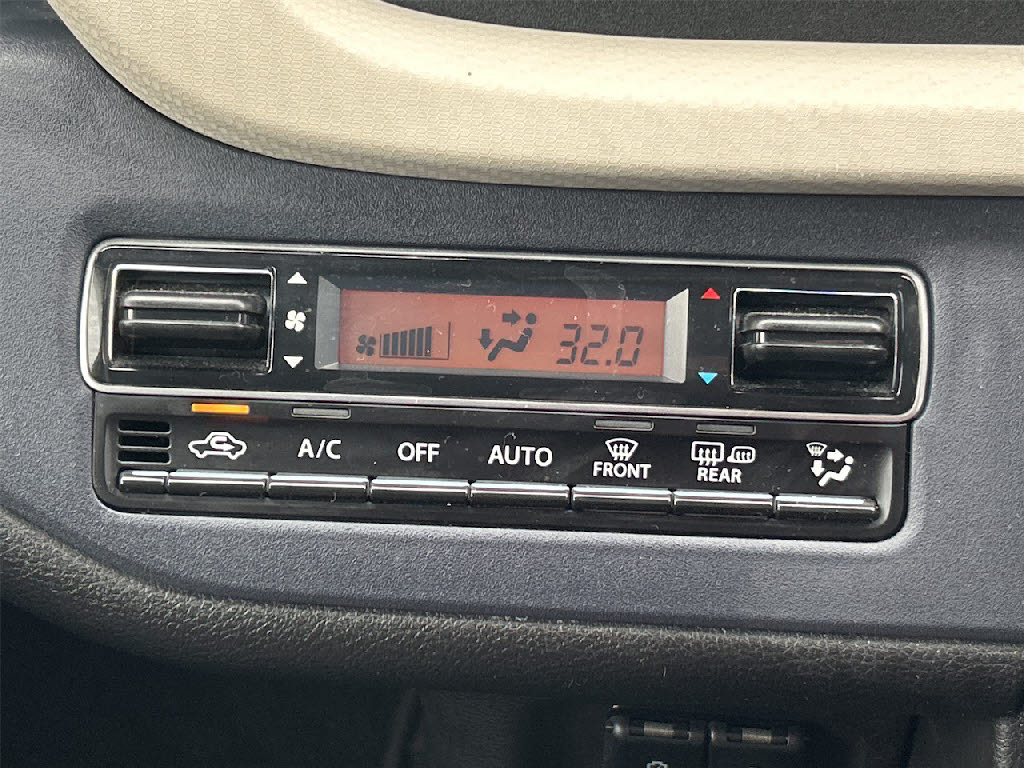 スズキ ソリオ9枚目