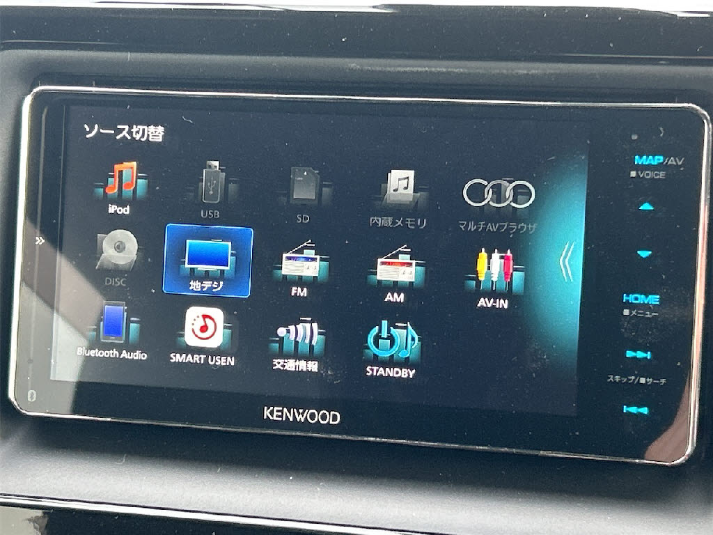 トヨタ ノアHV6枚目