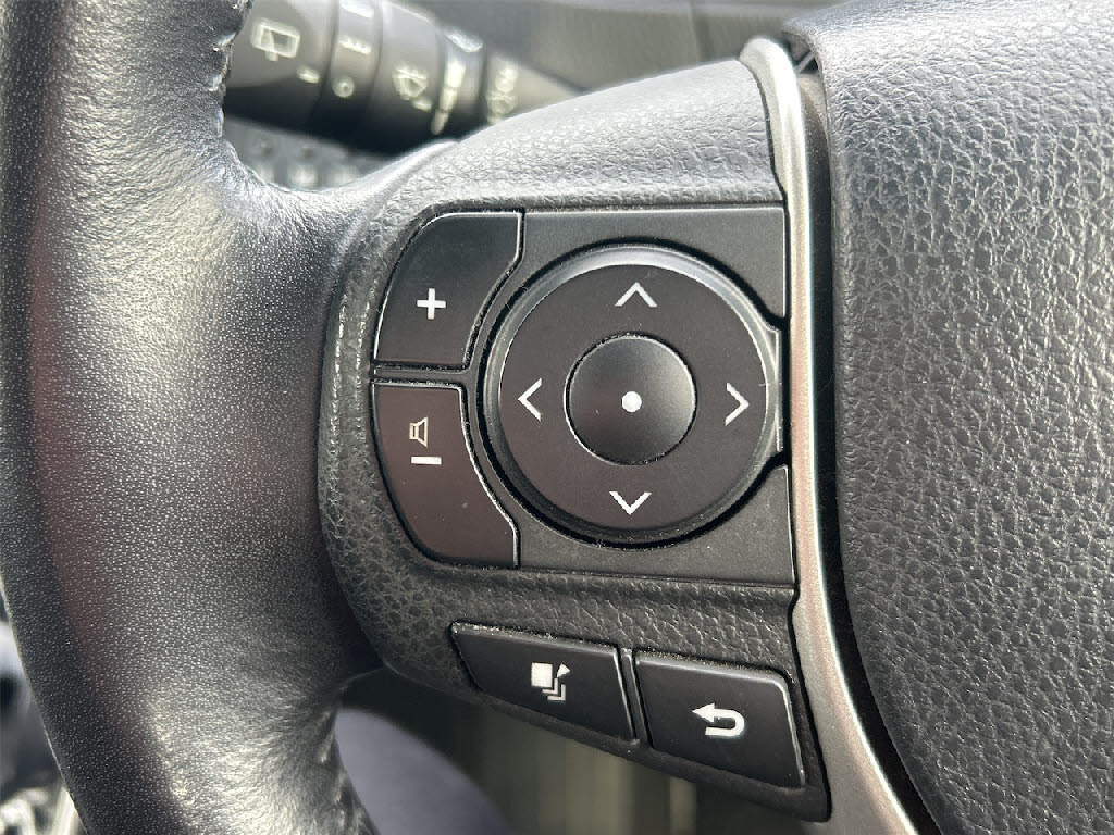 トヨタ ノアHV8枚目