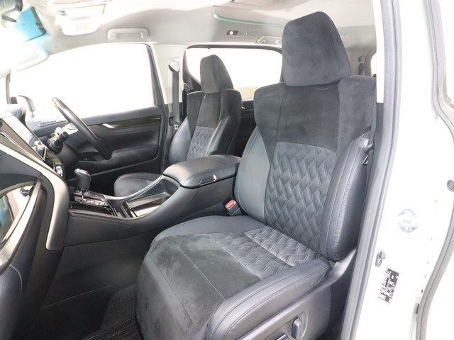 トヨタ ヴェルファイア9枚目